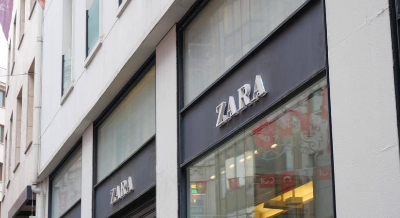 Ezt benézték a ruhatervezők, a Zara gyerekjelmeze sokak szerint a holokauszt borzalmait idézi