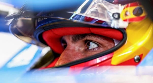 Sainz: Futottam pár elég komoly kört...