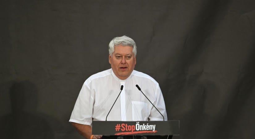 A főegyházmegye tarthatatlannak nevezte Osztie Zoltán plébános, tiszások elleni kirohanását
