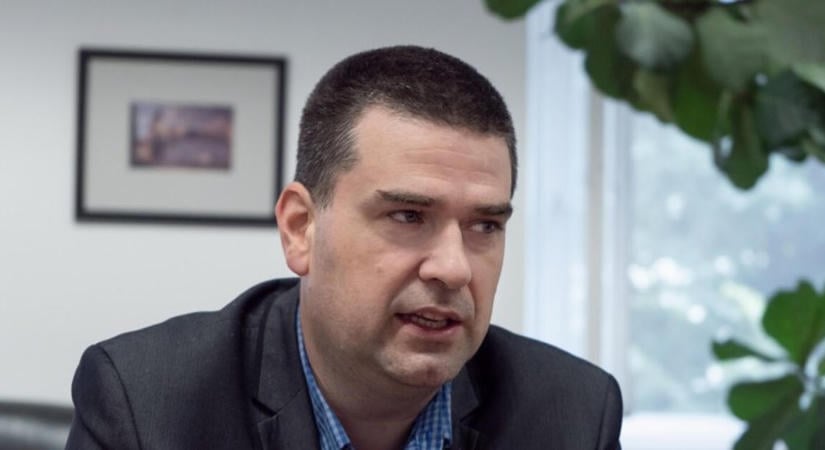 Kiss Ambrus: a rendőrség létszámhiányát nem lehet túlórákkal pótolni