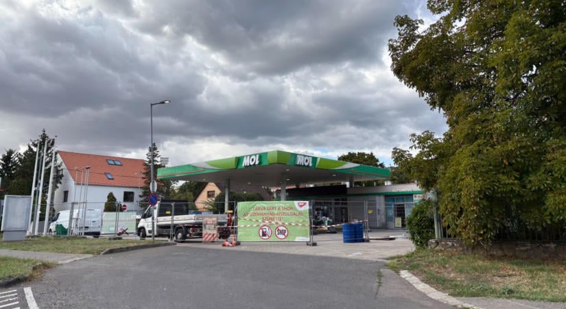 Most hiába mennél tankolni: átmenetileg bezárt a forgalmas pécsi benzinkút
