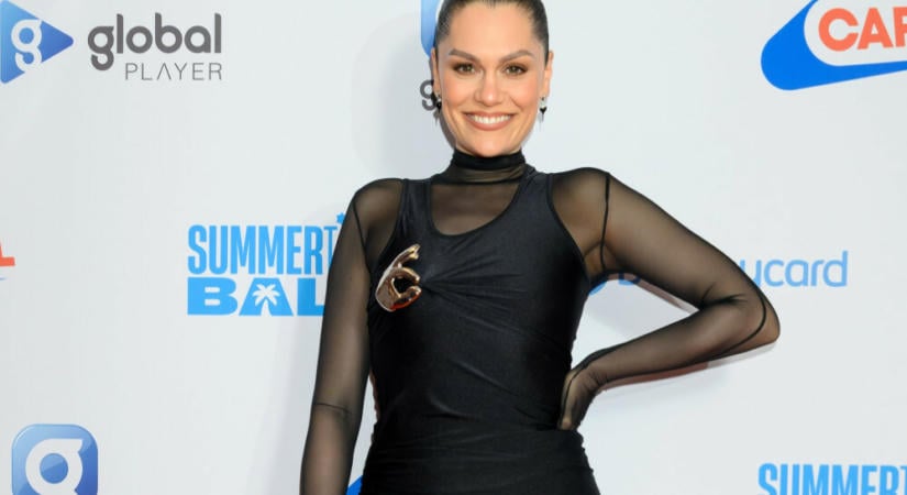 Jessie J a második rák utáni műtétjére készül