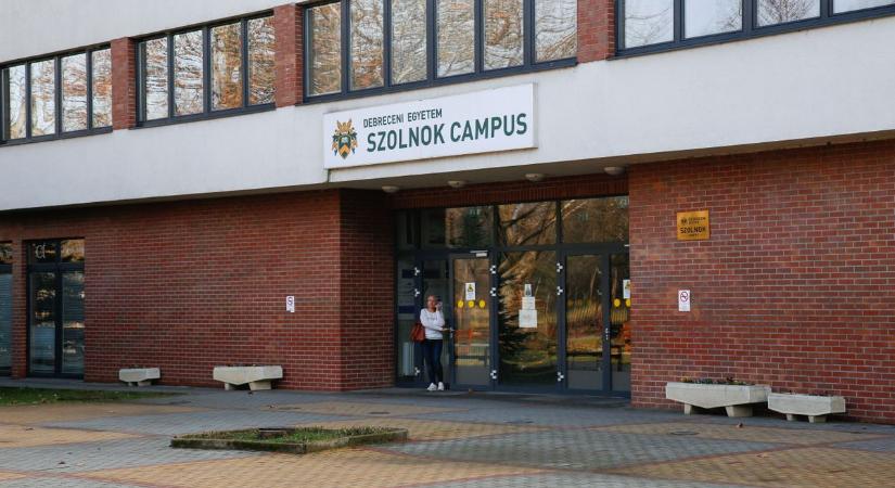 Színházi írók képzését indítja el a Debreceni Egyetem Szolnok Campusa