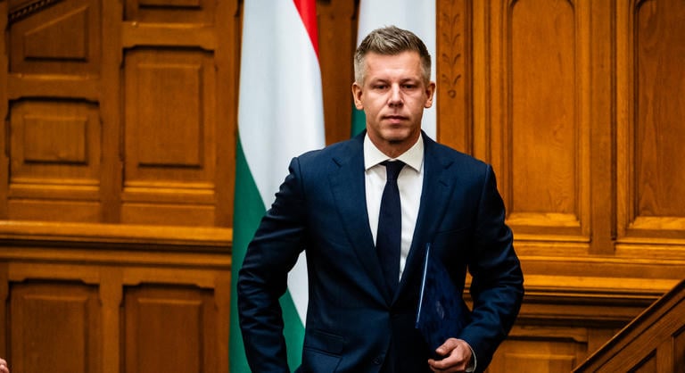 Sűrű hétre készül a kormány, Magyar Péter fontos találkozón vesz részt
