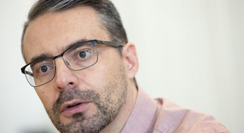Vona Gábor különös hangvételű posztban üzent Molnár Áronnak, miután a színész keményen beleállt