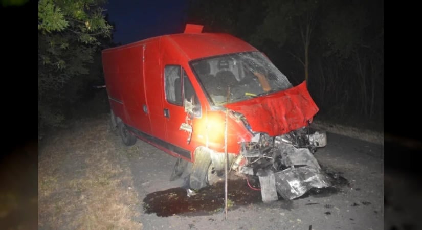 Lórugásnak állította be a balesetét egy ittas sofőr Békés vármegyében