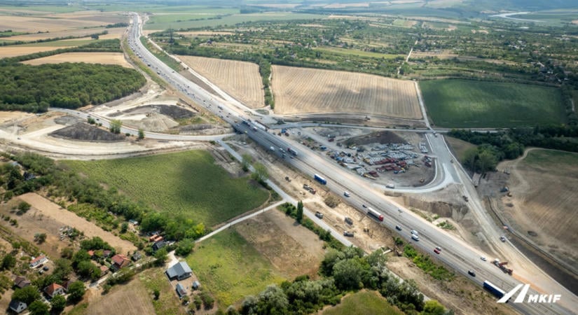 Épül az M1-es: négy új csomópontot hoznak létre a gigaprojekt során