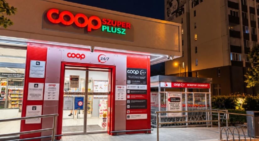 Már szupermarketben is vásárolhatunk itthon személyzet nélkül