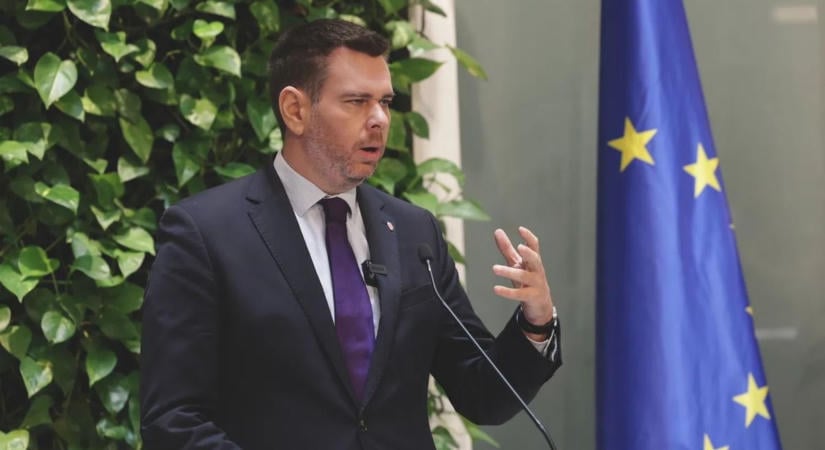 Vitézy Dávid bejelentette: döntött a kormány, megmentik az Iparművészeti Múzeumot