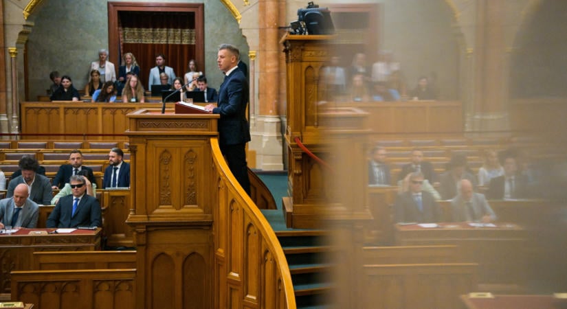 Magyar Péter: a teljes államigazgatást újra kell építeni