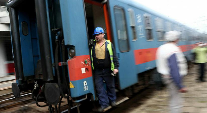 Síntörés miatt megnőtt a Budapest-Szeged vasútvonal menetideje