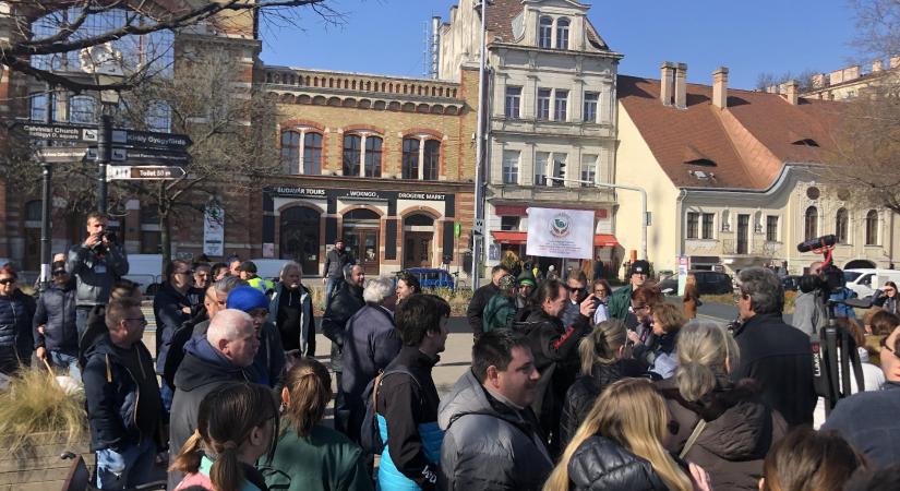 Petícióban sürget bérmegállapodást két postás szakszervezet