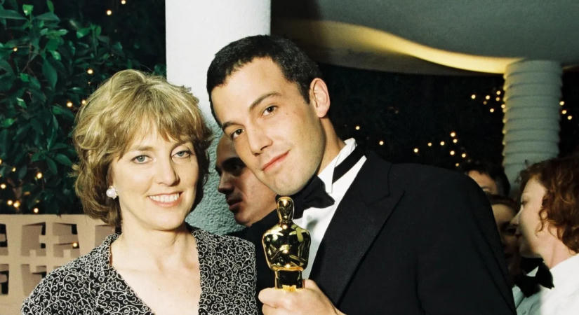 Ben Affleck édesanyja haláláról újabb szívszorító részletek derültek ki