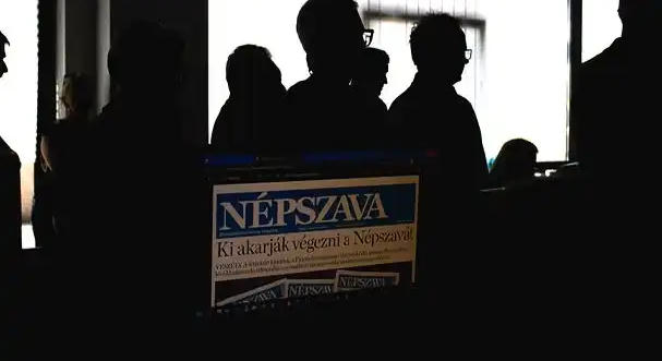 Megmenekülhet a bezárástól a Népszava - Új tulajdonosa van a lapnak
