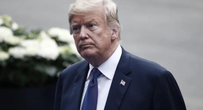 Donald Trump aláírta az új, átfogó oroszellenes szankciós törvényt