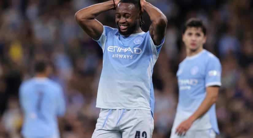 Akár két hónapra is kidőlhetett a Manchester City szélsője!