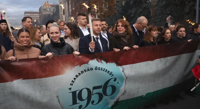 Magyar Péter vezette az eddig politikamentes megemlékező felvonulást