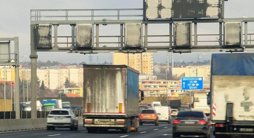 Két baleset is történt az M0-áson kedd reggel: kilométeres a torlódás ezen a szakaszon