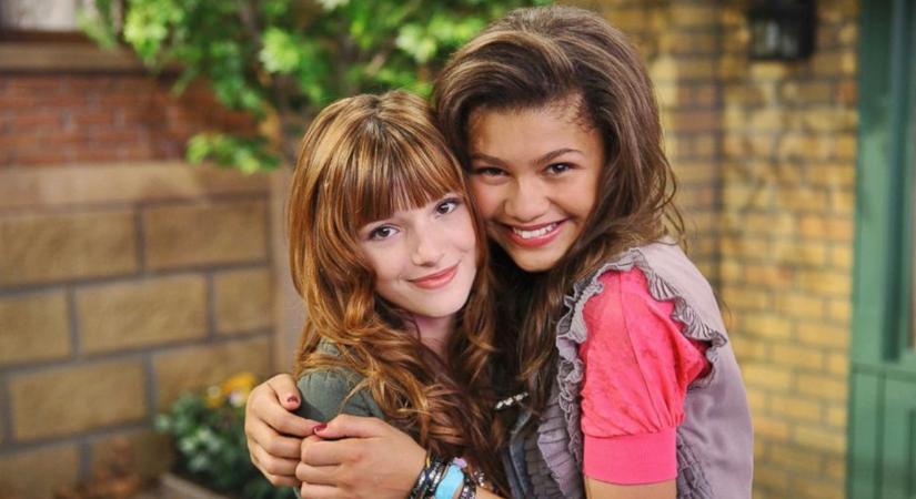 Így néz ki napjainkban Bella Thorne: az egykori gyereksztár a pornószakma felé kacsingat