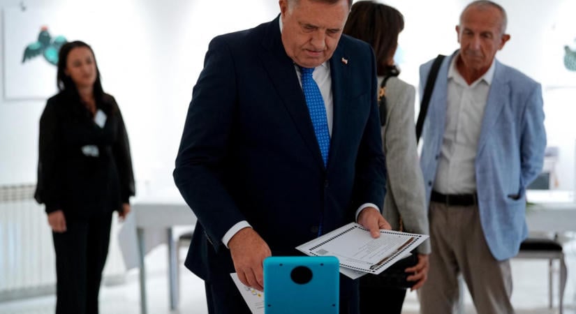 Milorad Dodik a háttérből is győzött, a megosztottságot erősítette a bosznia-hercegovinai választás