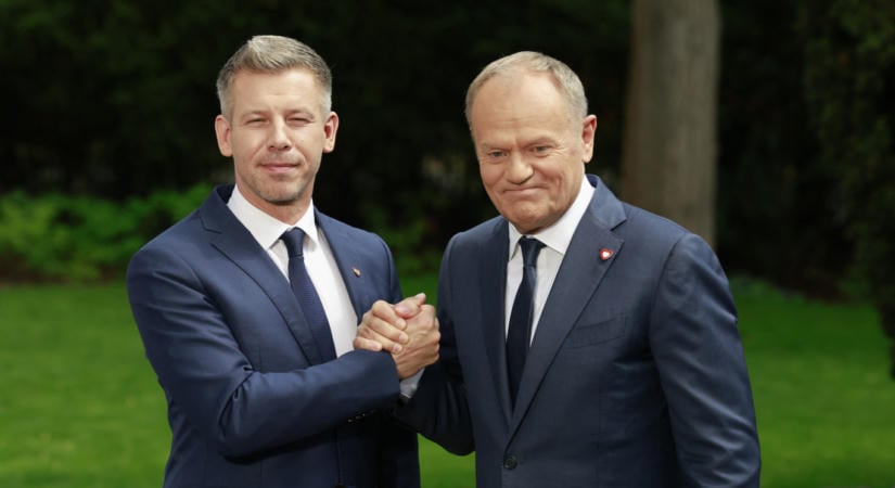 Magyar Péter és Donald Tusk telefonon beszéltek a lengyel buszbaleset kapcsán