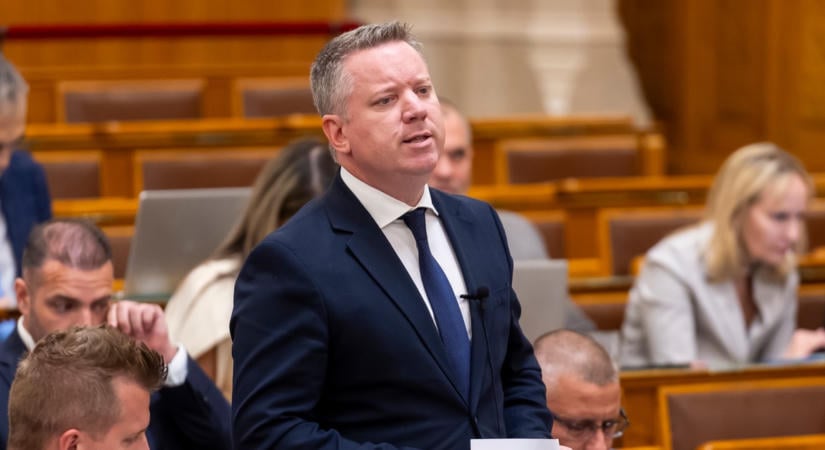 Megszólalt a belügyminiszter a hétfői reggeli bombariadóról