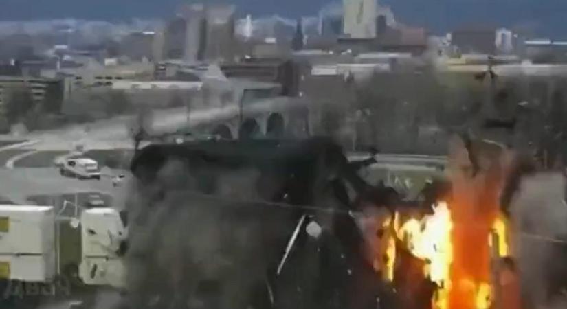 Felrobbant a csokoládégyár Amerikában, miközben dolgoztak az emberek - videón a detonáció pillanata