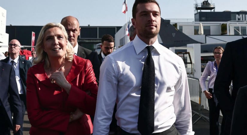 Marine Le Pen sajtónyilatkozatban ment neki az oroszoknak