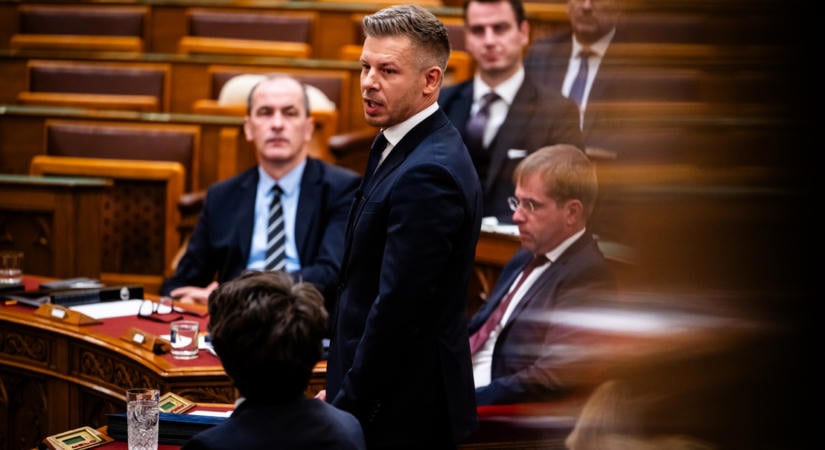 Magyar Péter mentelmi jogát felfüggesztette a parlament