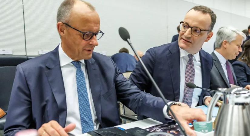 Lemondott béranyasági botránya miatt Merz frakcióvezetője
