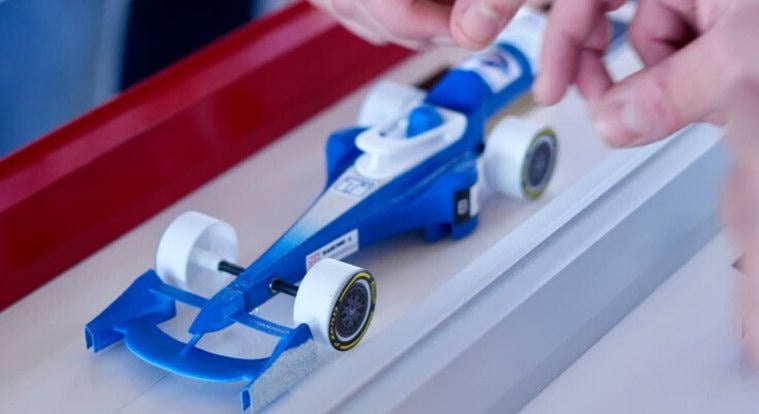 Forma-1-es mérnököktől tanulhatnak a diákok: ingyenes online platformot indított a STEM Racing