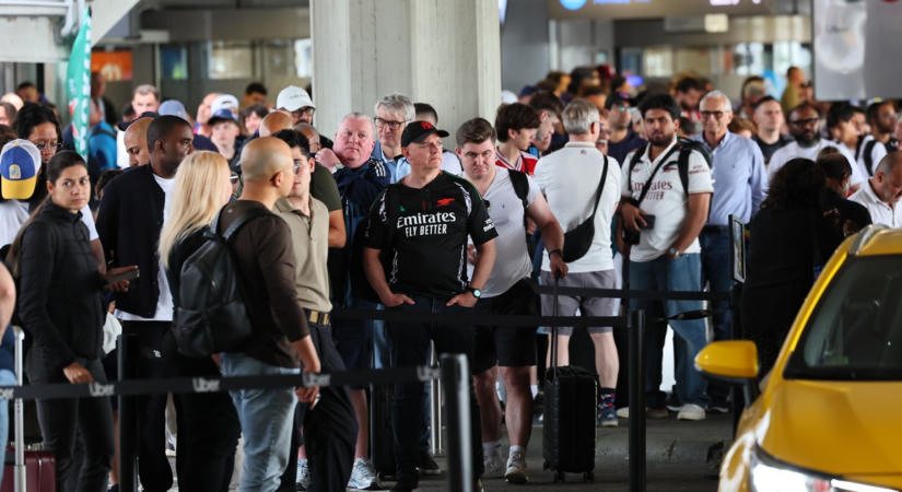 Reagált a Budapest Airport a taxisok tiltakozására