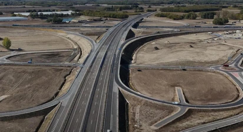 Újabb fontos utak kapcsolódnak össze Magyarországon, már az átadás időpontja is megvan