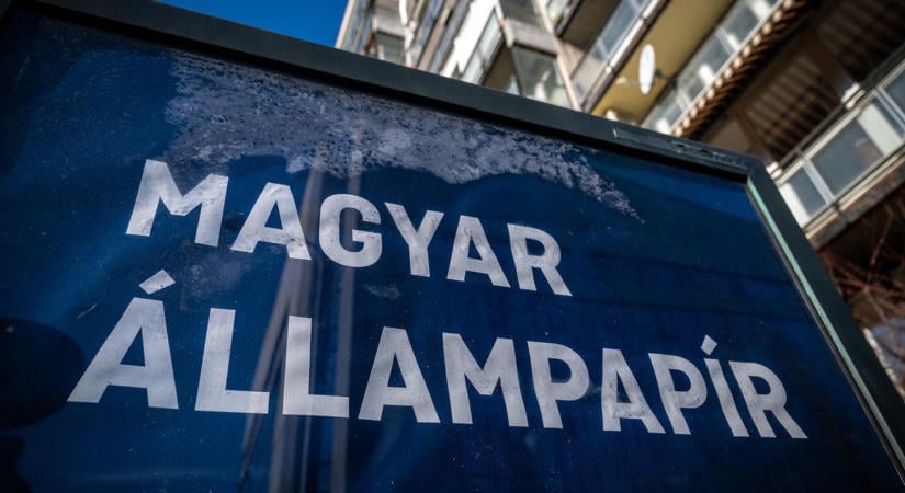 Magasabb kamatra vált a kedvelt lakossági állampapír