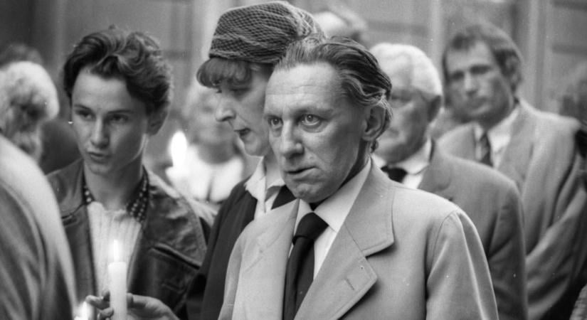 ÉLJENEK A HÜLYÉK: 45 ÉVE FORGATTÁK A MEGÁLL AZ IDŐ CÍMŰ FILMET