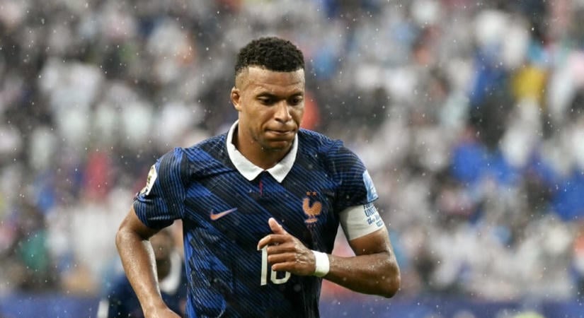 Mbappé bocsánatot kért, miután három kínai szponzora is dobta egy mao ce-tungos mém miatt