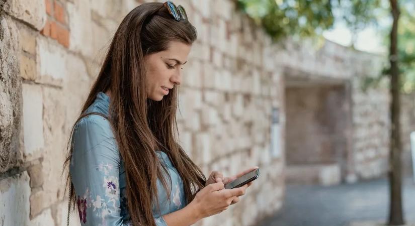 Szentkirályi Alexandra elítélte, hogy leköpték Magyar Pétert
