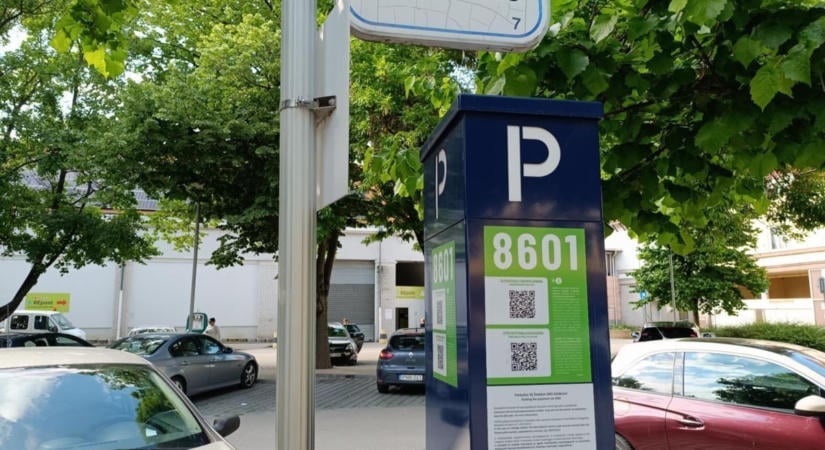 Vége a szezonnak, új rend lépett életbe Siófokon – mutatjuk, mikor és hol ingyenes a parkolás