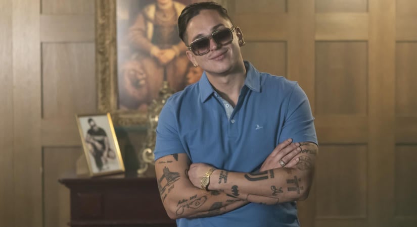 Árverezi luxusholmijait VV Aurelio