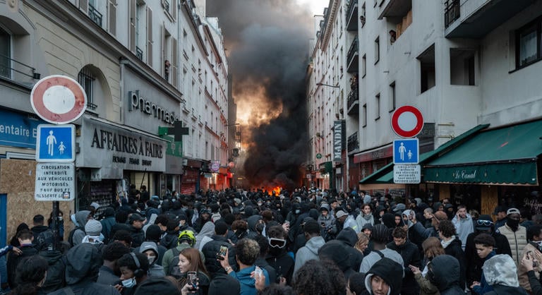 A francia zavargások már az egyik legismertebb e-sportklubot is elérték