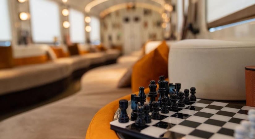 Elegáns szalonokat és hálószobákat rejt az olasz Orient Express – galériával