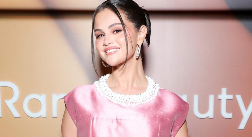 Most is bomba: Selena Gomez egy apró bikiniben pózolt olaszországi nyaralásán - FOTÓK