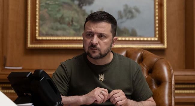 Zelenszkij aláírta a nemzeti kisebbségek oktatási jogairól szóló törvényt