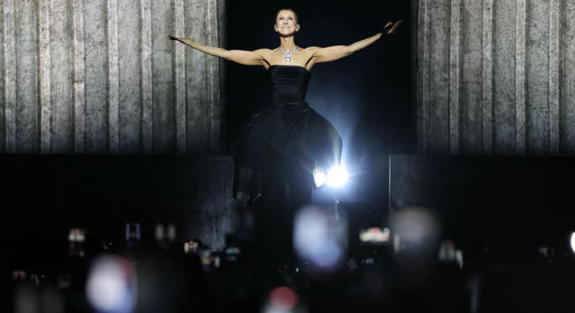 Céline Dion hat év után, meghatódva adott ismét koncertet