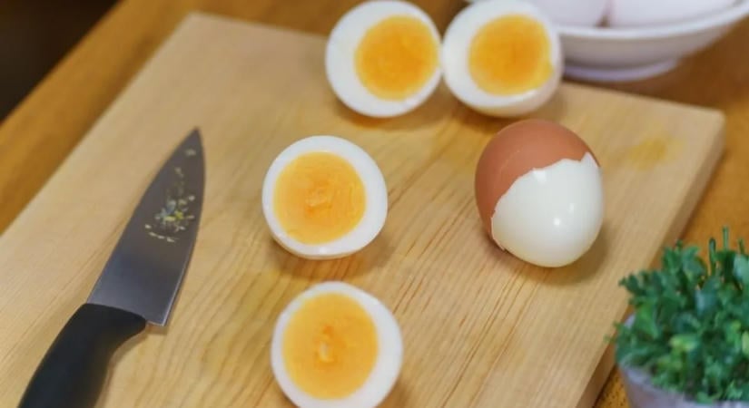 Öt magas fehérjetartalmú étel, amely meglepően zsíros