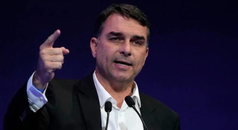 Flávio Bolsonaro indul Lula ellen a brazil elnökválasztáson