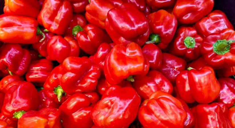 Súlyos csúszás a hajtatásban: valami nagyon nincs rendben a piros paprika piacán