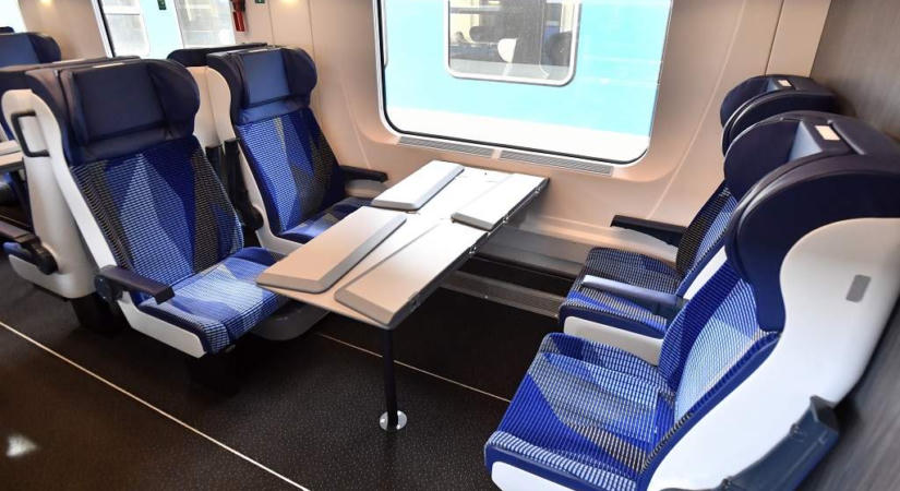 Vitézy Dávid: először lép be Magyarországra a GYSEV új InterCity motorvonata