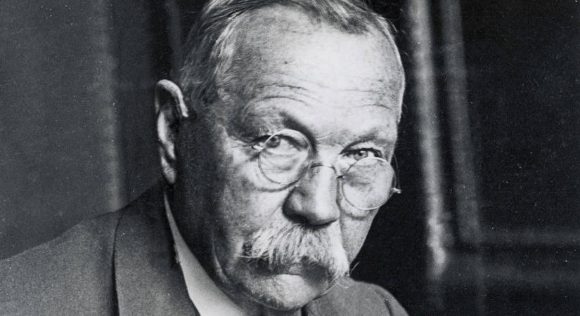 Száz év után előkerül Conan Doyle elveszett fejezete