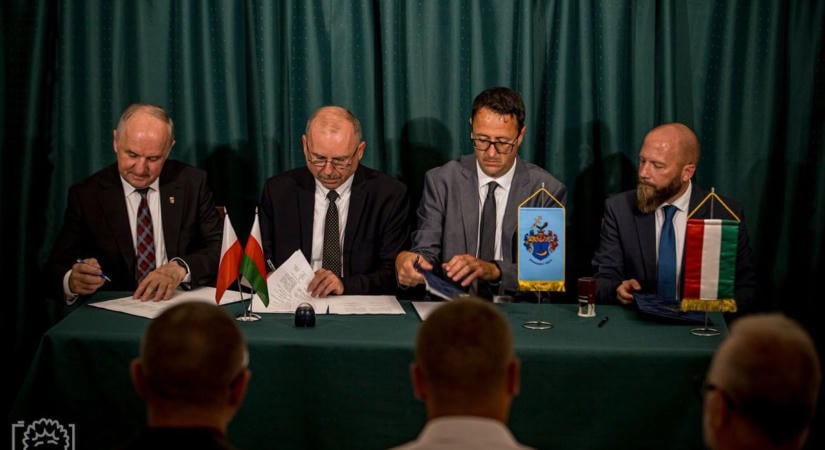 Lengyel kastélyban mutatkozik be a jász örökség